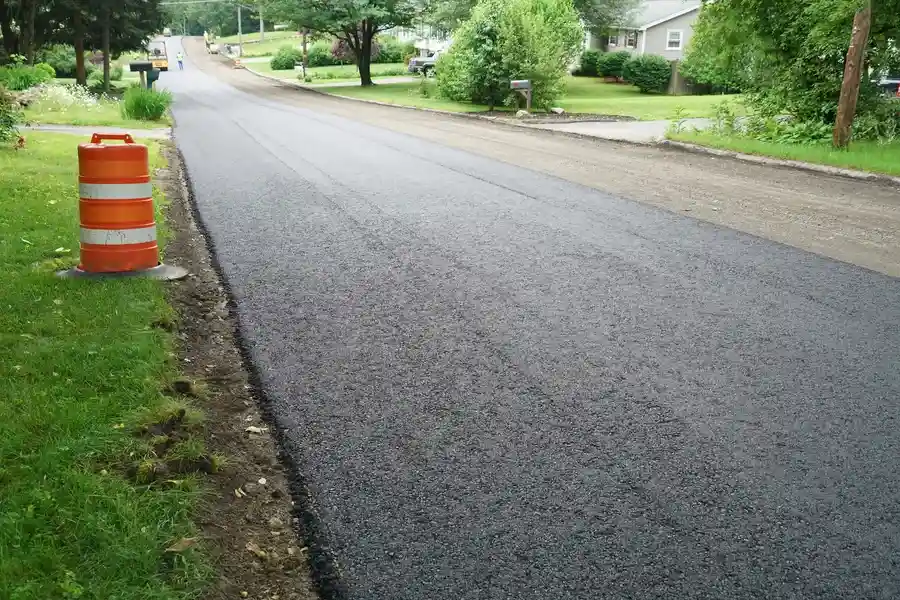 How Weather Impacts Asphalt Paving Longevity Rushville, IN