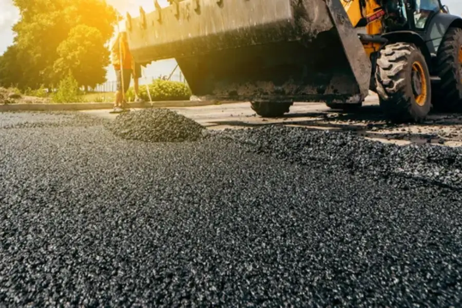 How Weather Impacts Asphalt Paving Longevity in Rushville, IN